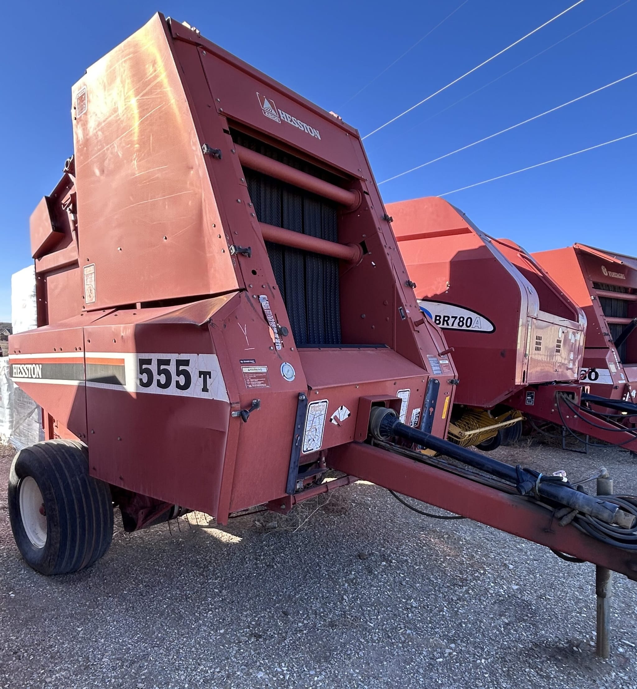 Hesston 555T Round Baler